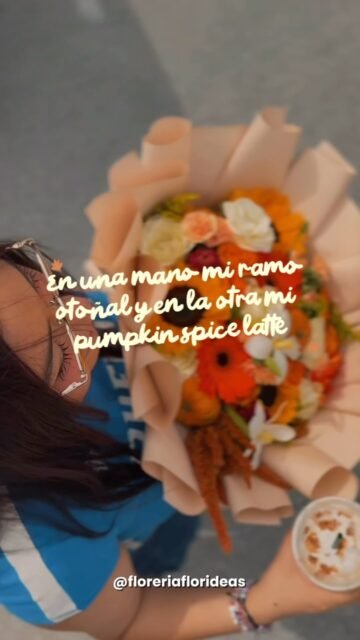 🍂☕️ El otoño se disfruta mejor con flores y tu café favorito🧡💐

Un ramo otoñal en una mano, un pumpkin spice latte en la otra y mil razones para disfrutar de los pequeños placeres de la temporada🤌🏼

¿Ya le enviaste flores solo porque llegó el otoño? ¡Que esperas! Contáctanos👇🏼
📲 WhatsApp: 998 167 8206 https://walink.co/69910h 
📞 (998) 287 3704
🌐 www.florescancun.com.mx

#florescancun #floresencancun #floreriacancun #florideas #otoño